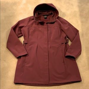 North Face XXL wine water-resistant jacket